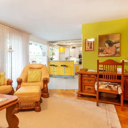 Relax & Enjoy Privat bolig